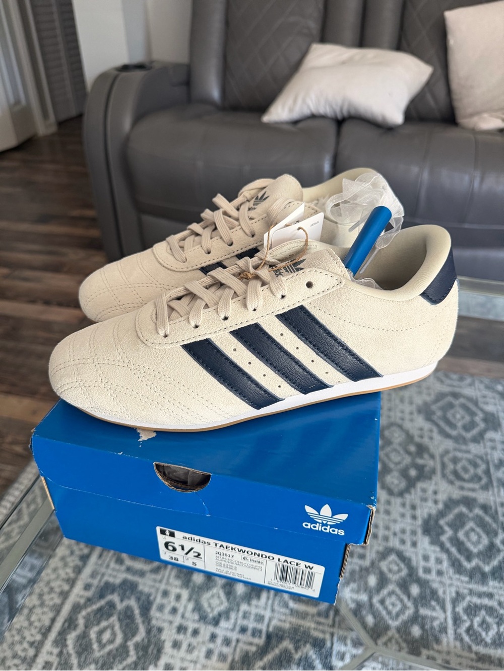 adidas Taekwondo lace Sneakers in Beige with Navy Three Stripes